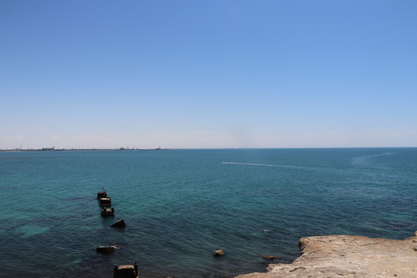 Dünyanın en büyük “kapalı gölü” korkutuyor: Su seviyesi 2 metre azaldı - Resim : 1