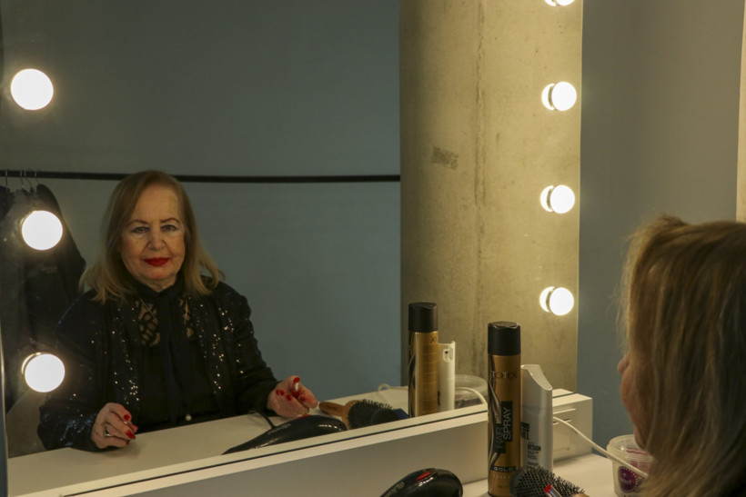 Yeşilçam’ın unutulmaz sesi konuştu: “40 yıl sustum, bu içimde uhde kaldı” - Resim : 1