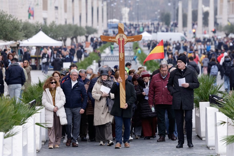 Papa için endişeli bekleyiş: 'Sağ çıkamayabilirim' - Resim : 1