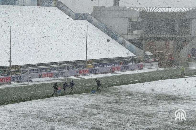 Eyüpspor-Beşiktaş maçı oynanacak mı? Stadyumdaki son durum - Resim : 2