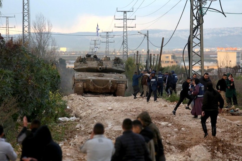 23 yıl sonra ilk kez: İsrail Batı Şeria'ya tanklarla girdi - Resim: 7