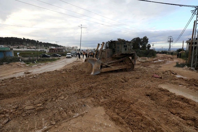 23 yıl sonra ilk kez: İsrail Batı Şeria'ya tanklarla girdi - Resim: 11