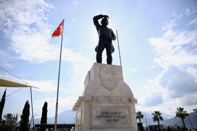 Fethiye'ye ismini vermişti: SOLOTÜRK saygı için havalandı - Resim: 2