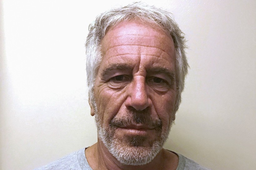 Jeffrey Epstein'ın merakla beklenen listesi açıklandı: Ünlü isimler yer alıyor - Resim : 1