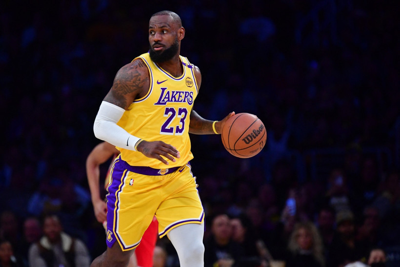 LeBron James'ten 22 yıl sonunda emeklilik kararı - Resim : 1