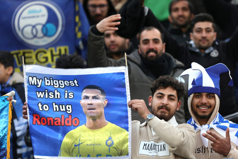 İran Büyükelçiliği açıkladı: Ronaldo kırbaç cezası aldı mı? - Resim : 1