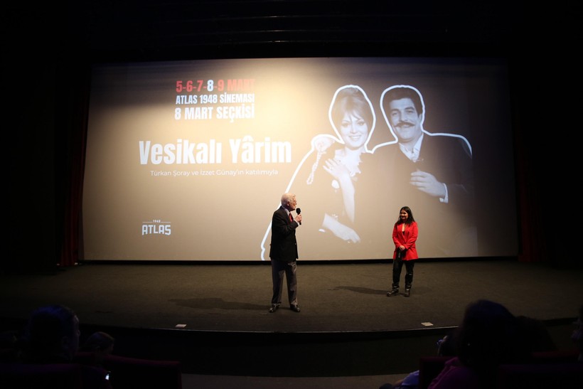 Türkan Şoray ve İzzet Günay, 57 yıl sonra "Vesikali Yarim" filmi için bir araya geldi - Resim : 2