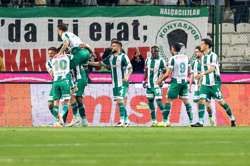 Kartal yoğun bakımda: Beşiktaş 9 kişilik Konyaspor'a yenildi - Resim : 1