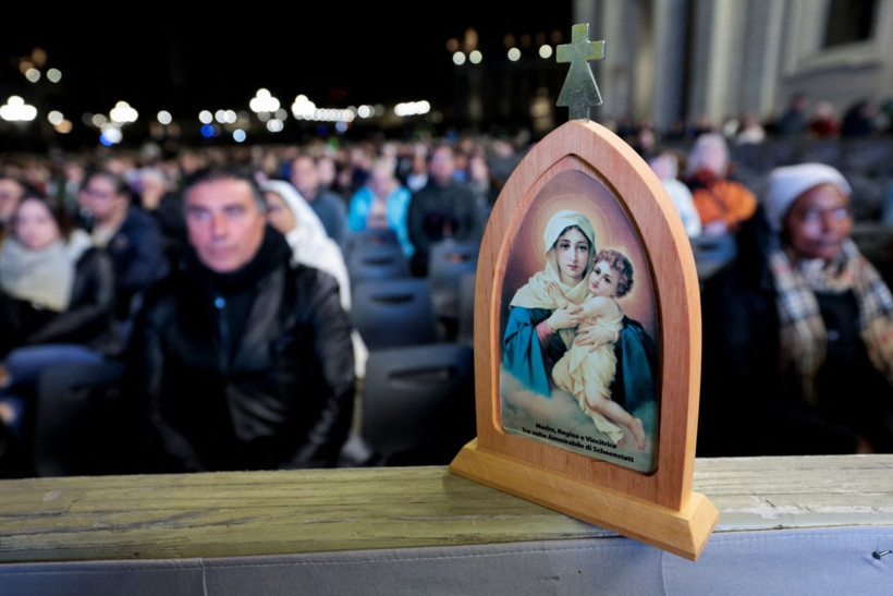 Papa haftalar sonra halkı selamladı - Resim: 10