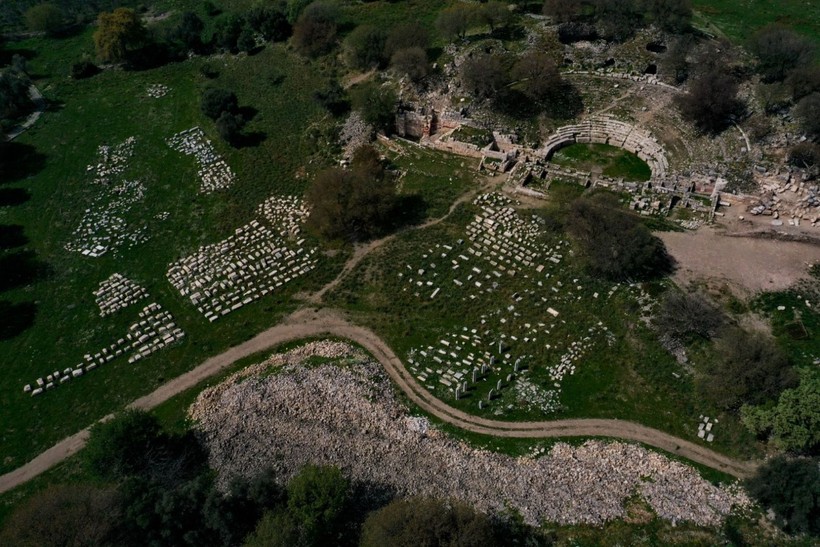 3000 yıllık Dionysos tapınağı yeniden hayat buluyor - Resim: 16