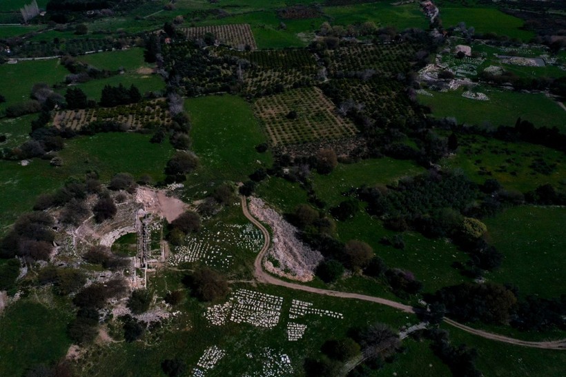3000 yıllık Dionysos tapınağı yeniden hayat buluyor - Resim: 24