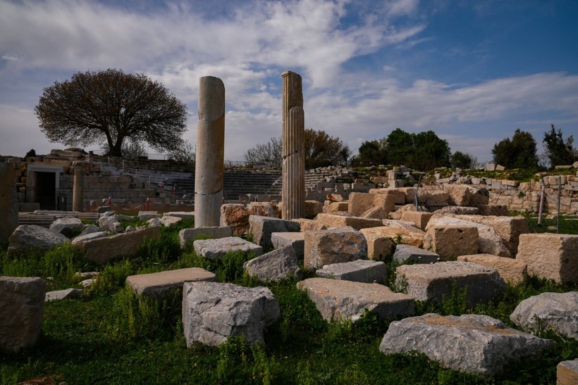 3000 yıllık Dionysos tapınağı yeniden hayat buluyor - Resim: 46