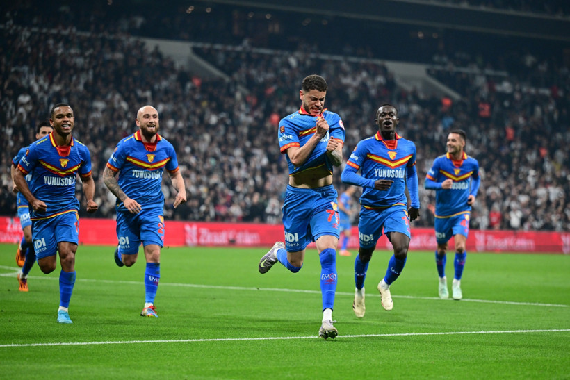 Romulo Beşiktaş'ı tek başına yıktı, Göztepe'yi yarı finale taşıdı - Resim : 2