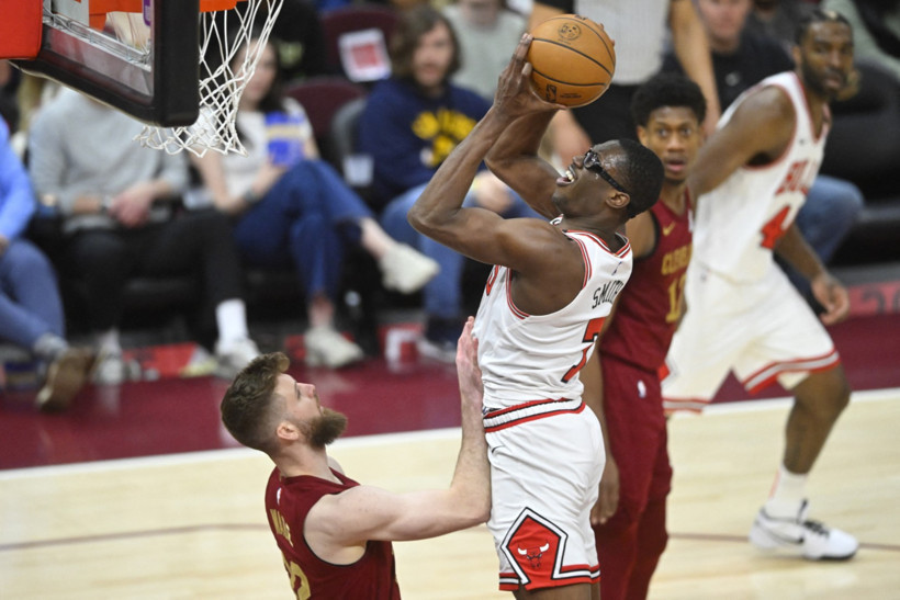 Shai Gilgeous-Alexander, Lakers'ı tek başına yıktı - Resim : 2
