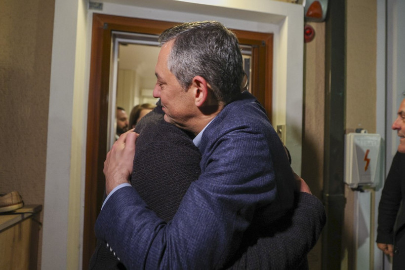 Özgür Özel, Mahir Polat'ı ziyaret etti - Resim : 5