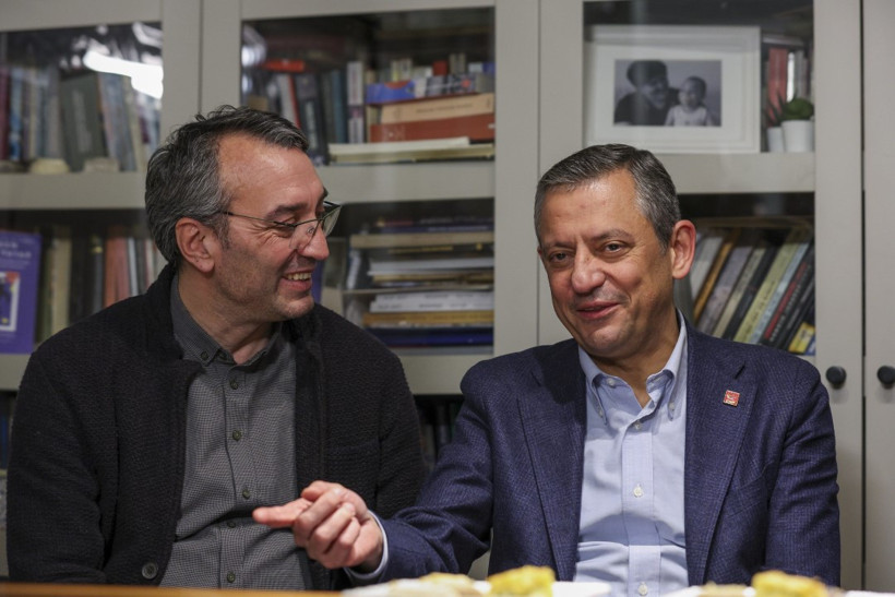 Özgür Özel, Mahir Polat'ı ziyaret etti - Resim : 3