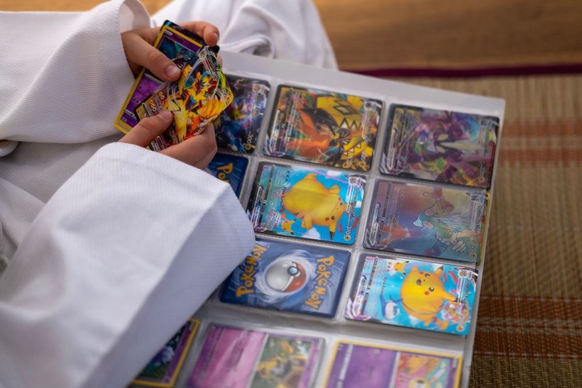 Çocukluk yıllarından kalanlara bir bakın: Ev fiyatına Pokemon kartı - Resim: 1