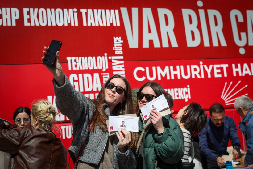 500 bin üye geldi, CHP yeni modele geçti - Resim : 1