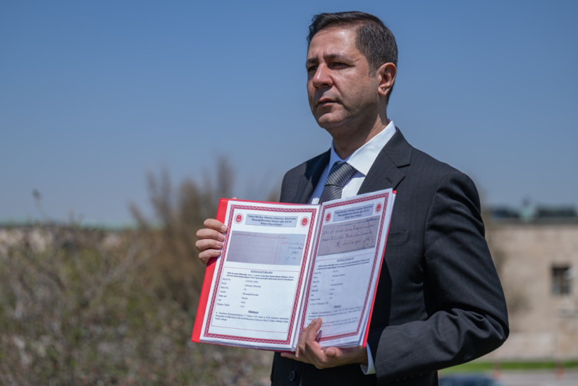 MHP'li vekile asırlık sürpriz - Resim : 2