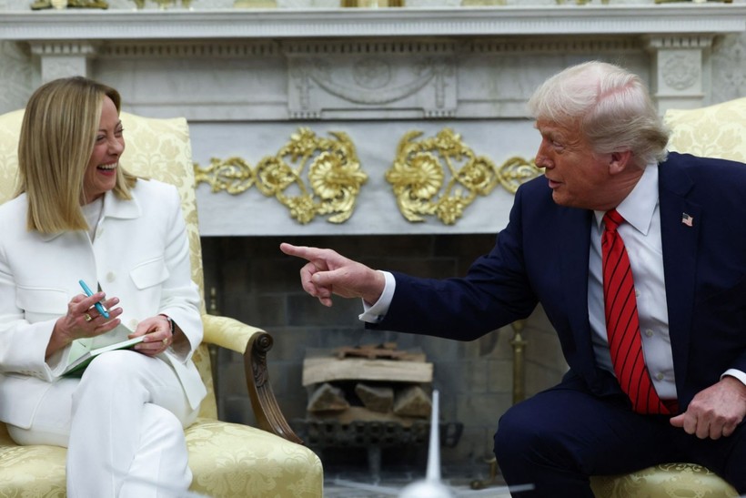 Trump, 'favori Avrupalı liderini' ağırladı: 'Batı'yı yeniden büyük yapalım' - Resim: 9