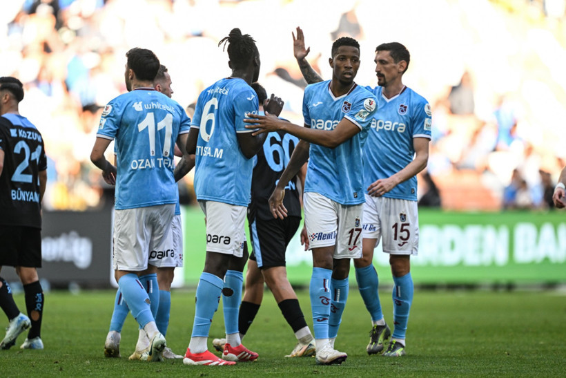 Trabzonspor, 'genç' Adana Demir'i zor geçti - Resim : 1