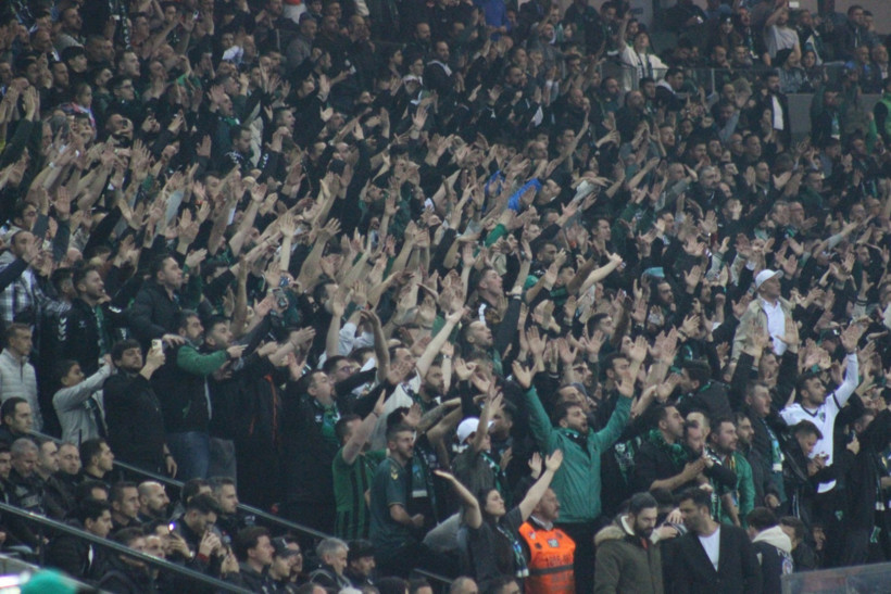 Kapanması beklenen Kocelispor 9 yılda amatörden zirveye geri döndü - Resim : 2