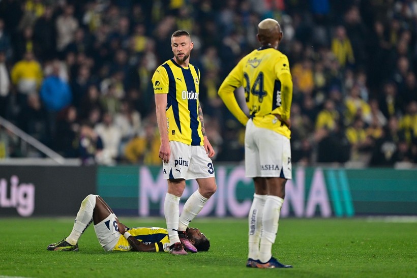 Stat değil çilehane: Yine Fenerbahçe yine aynı görüntüler! - Resim: 21