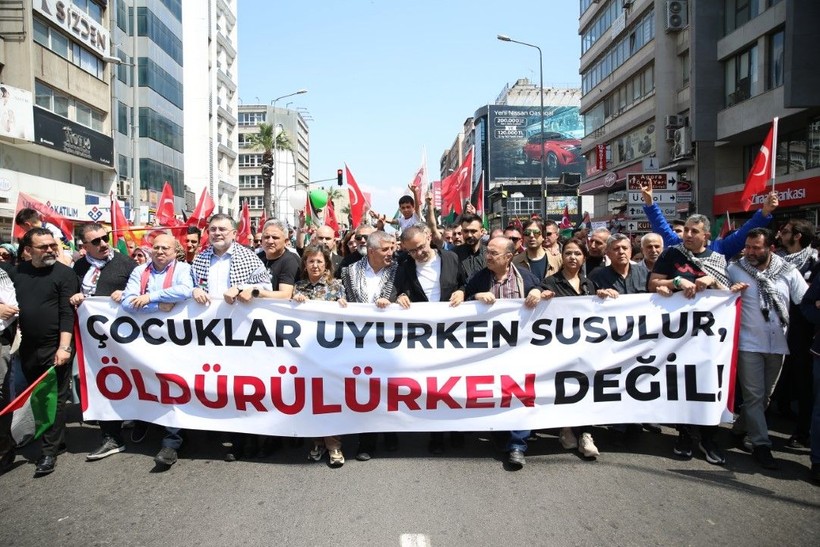 CHP'ye yasak İHH'ya serbest - Resim: 19