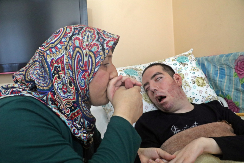 Gözlerini kapatamadı ama hayata direndi: Halil Özçelik 13 yıl sonra veda etti - Resim : 4