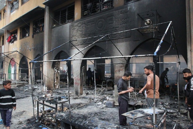 İsrail okul vurdu: Çok sayıda ölü ve yaralı var - Resim: 22