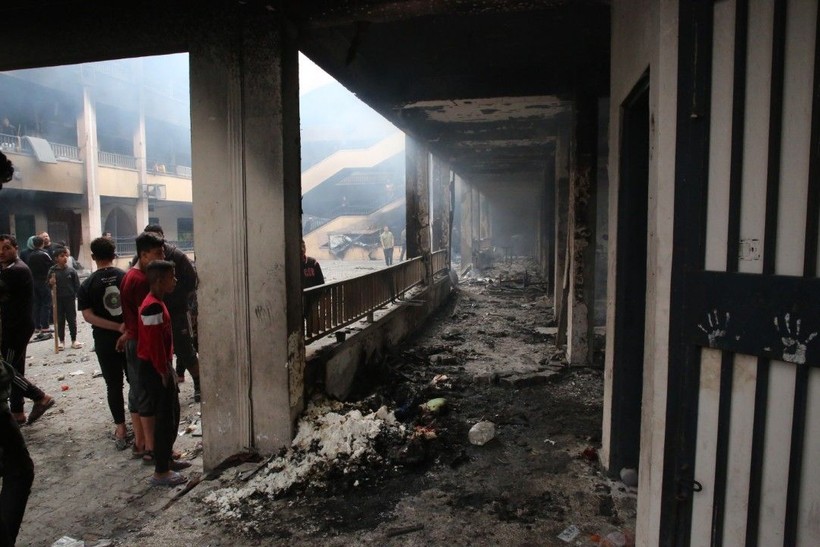 İsrail okul vurdu: Çok sayıda ölü ve yaralı var - Resim: 24