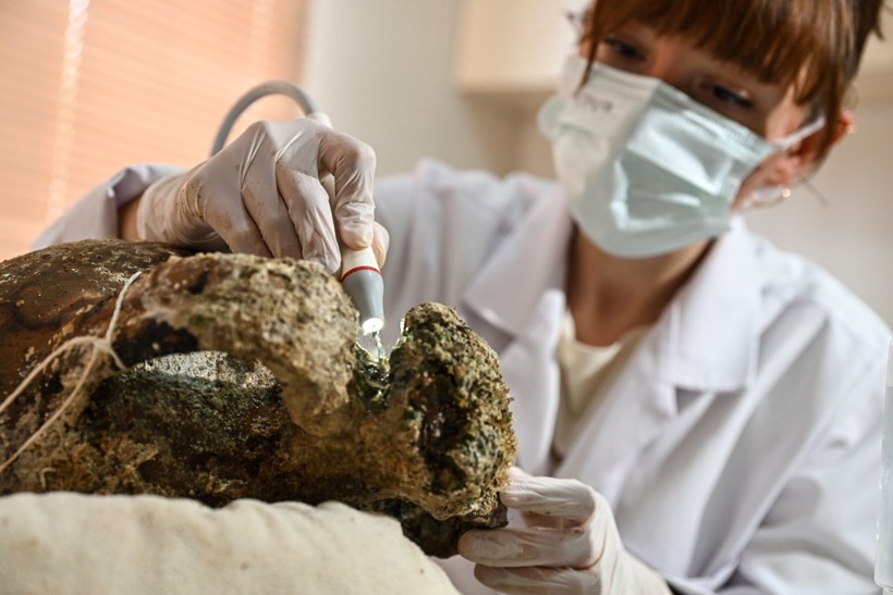 Denizin dibinden çıktı, 1100 yıl sonra açıldı - Resim: 20