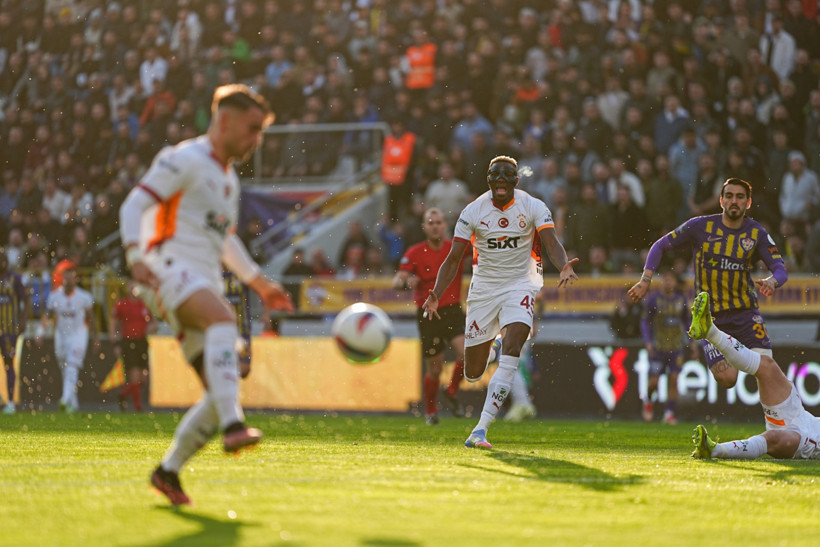 Galatasaray, Eyüp'ü 5 golle dağıttı: Osimhen kariyer rekorunu egale etti - Resim : 4