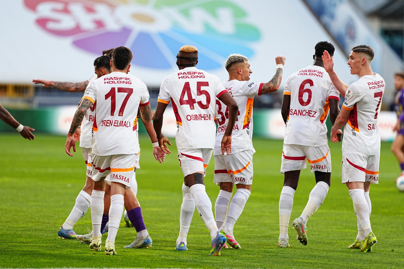 Galatasaray, Eyüp'ü 5 golle dağıttı: Osimhen kariyer rekorunu egale etti - Resim : 2