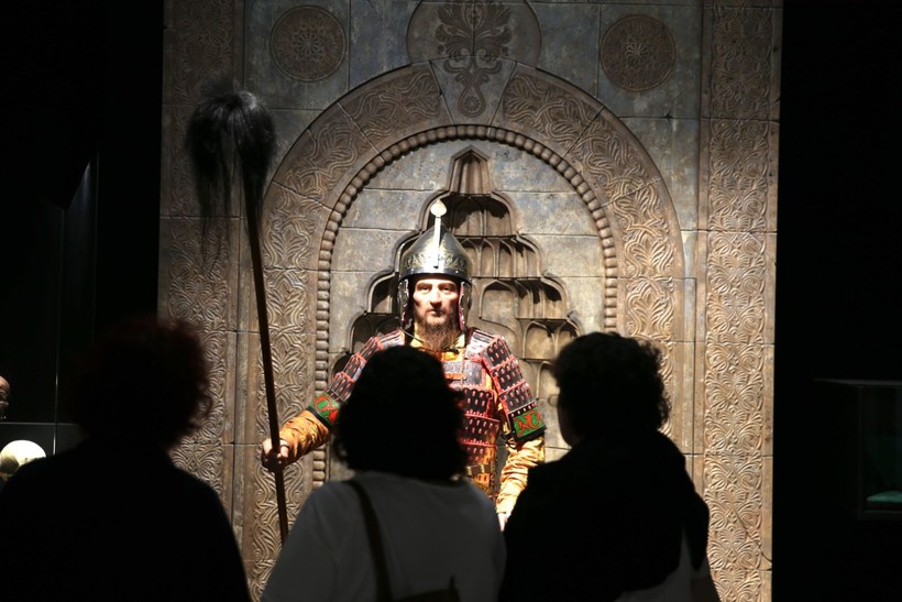 Selçuklu sultanlarının gerçek yüzleri bilim ve sanatla yeniden canlandı - Resim: 1