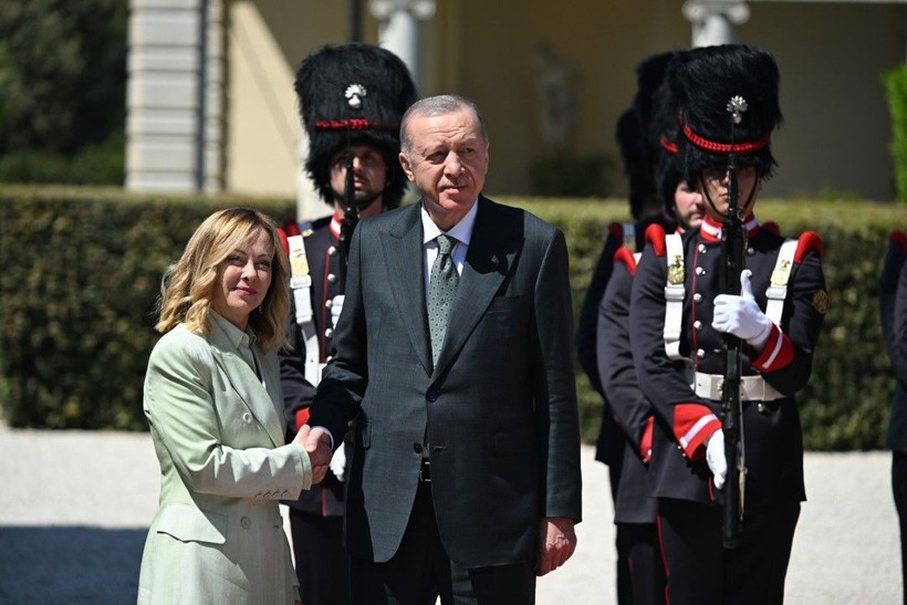 İtalyan muhalifler tepkili: Erdoğan, Meloni ile görüştü - Resim: 9
