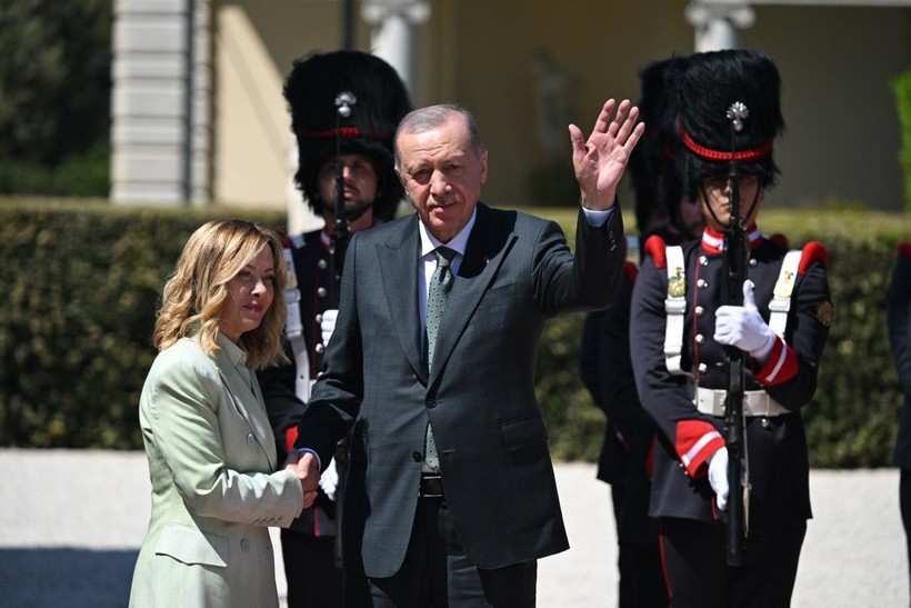 İtalyan muhalifler tepkili: Erdoğan, Meloni ile görüştü - Resim: 10