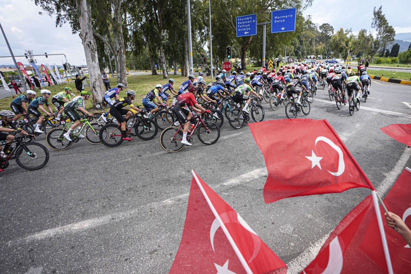 TUR 2025 4. etap sonuçları: Poels lider, Ahmet Örken kırmızı mayoyu aldı - Resim : 4