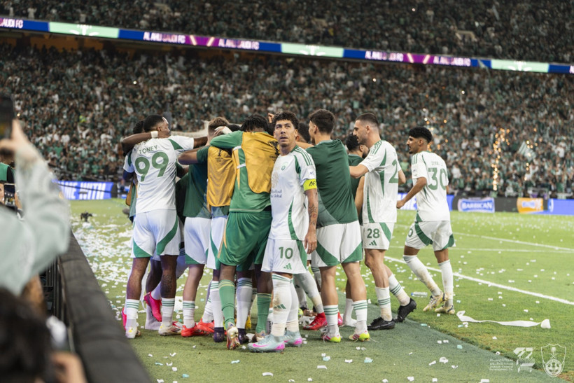 Merih Demirallı Al-Ahli, Asya'nın en büyüğü oldu - Resim : 1