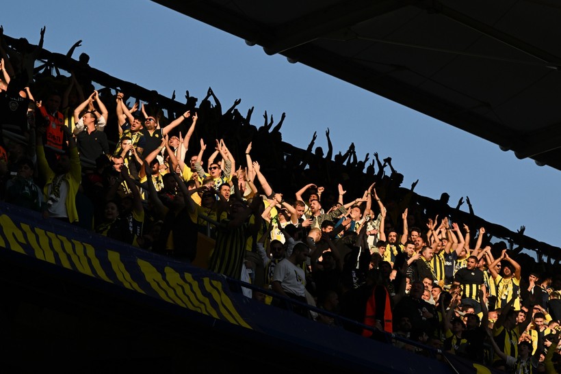 Beşiktaş, Fenerbahçe'nin umutlarına Ged'SON' verdi! - Resim : 6