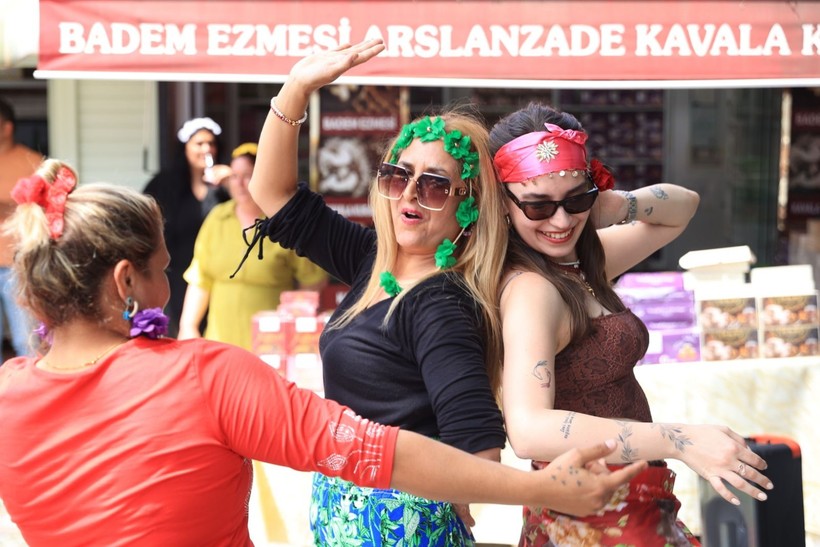 Kakava ateşiyle bahara merhaba! Edirne'de Hıdırellez şöleni başladı - Resim: 1