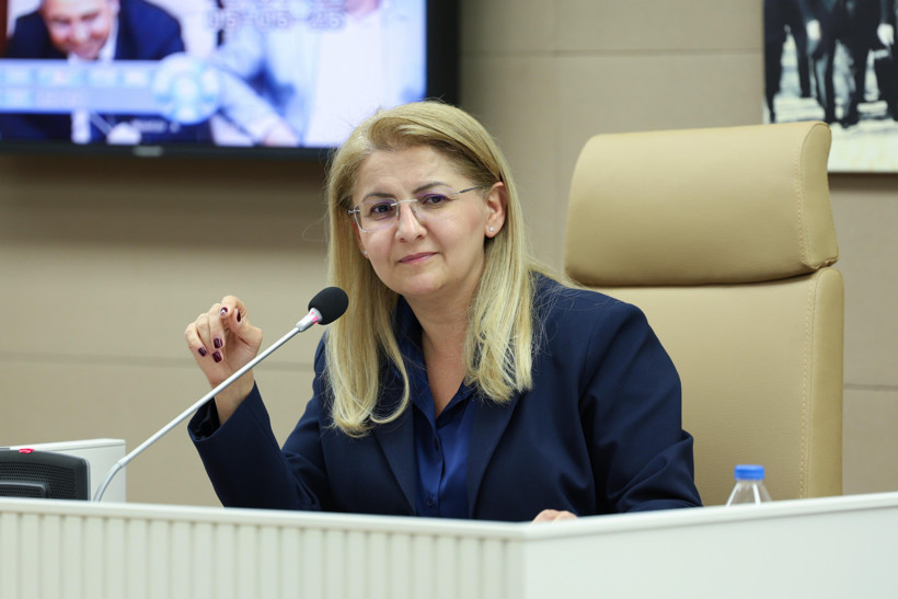 Bakırköy Belediyesi Meclisi'nde tutuklamalara tepki - Resim : 1