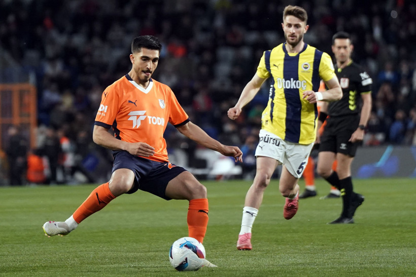 Fenerbahçe'de iki isim Eyüpspor maçında cezalı! - Resim : 1