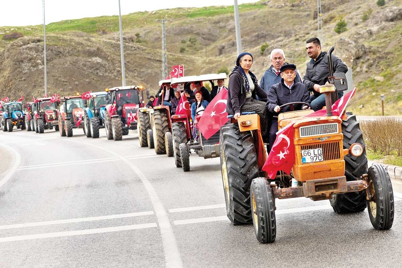 AKP’nin ampulü git gide sönüyor - Resim : 1