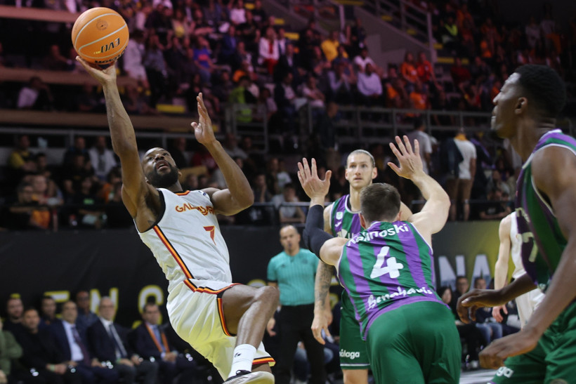 Galatasaray direndi ama finalde kaybetti - Resim : 1
