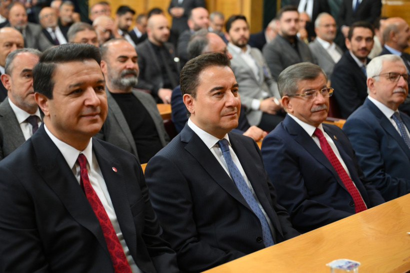 Babacan: Erdoğan sürece inanıyorsa her adımı sahiplenmeli - Resim : 1