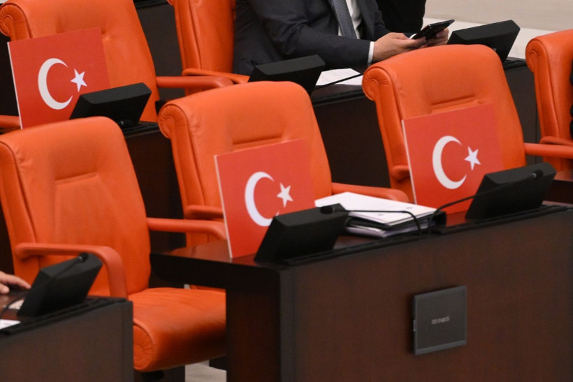 Meclis'te Lozan tepkisi - Resim: 3