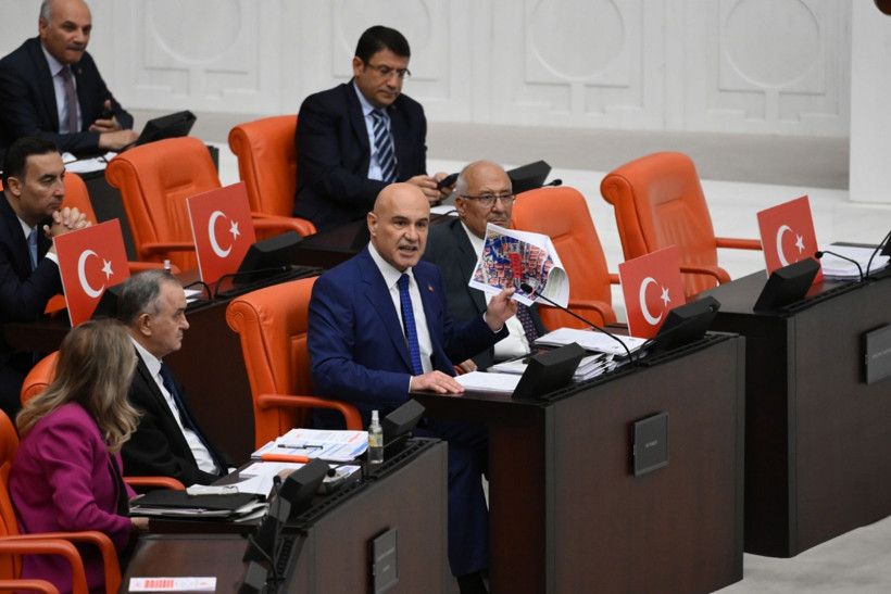 Meclis'te Lozan tepkisi - Resim: 8