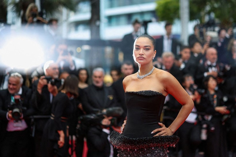 Cannes'da görkemli açılış - Resim: 2
