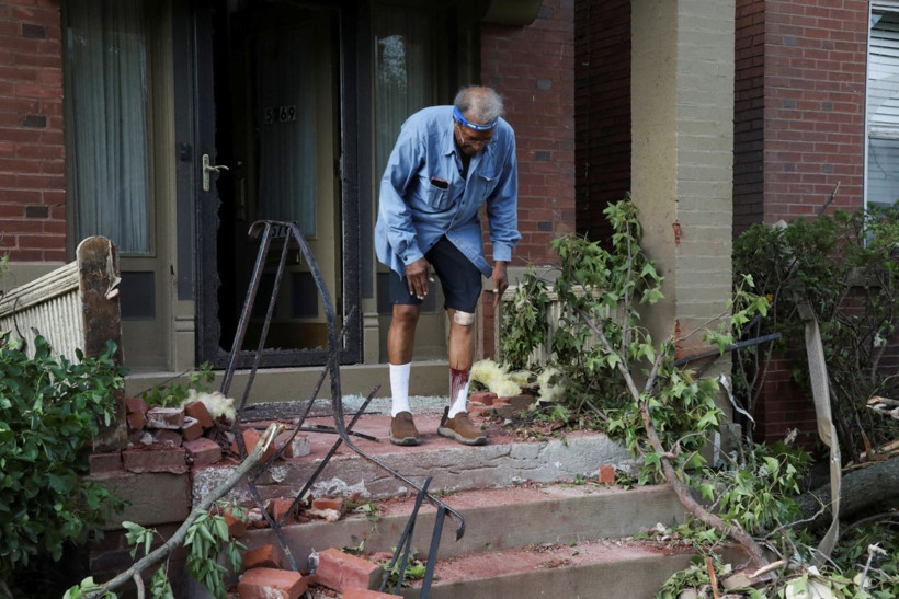 ABD'de şiddetli fırtına: 23 kişi öldü, binlerce yapı hasar gördü - Resim: 7